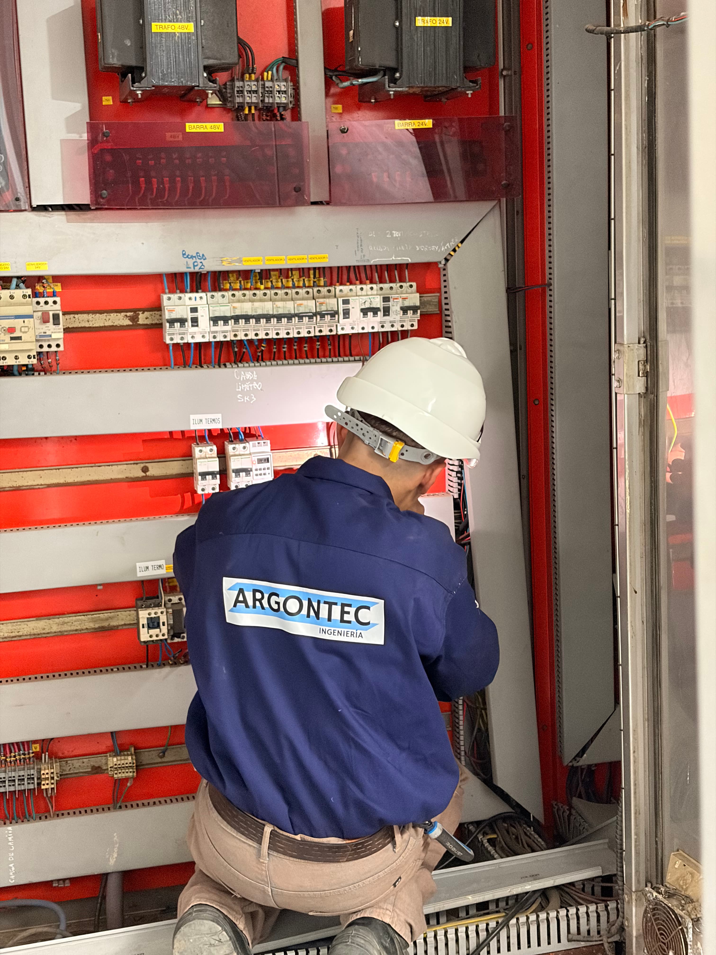 INGENIERÍA ELÉCTRICA (BT/MT)